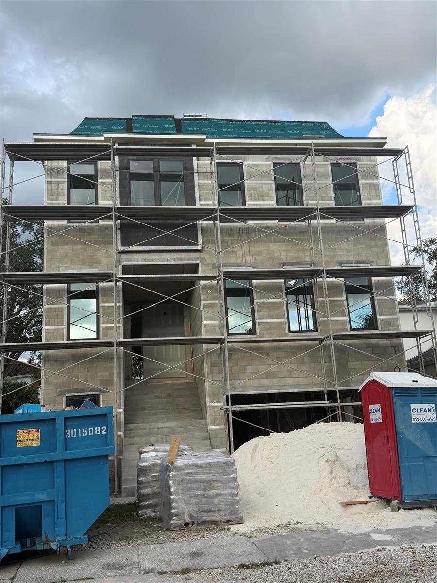 House in Tampa, Florida, United States 2 - 18909121