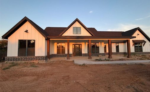 House in Boyd, Texas, United States 1