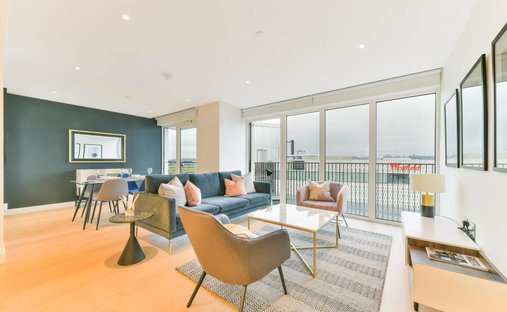 Apartment in White City, Hammersmith and Fulham, England 1
