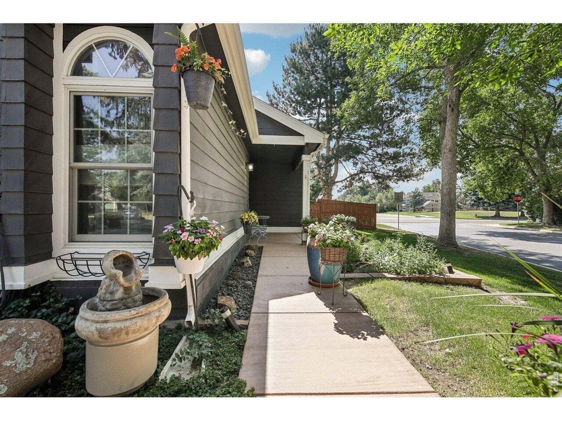 House in Longmont, Colorado, United States 2 - 18924936