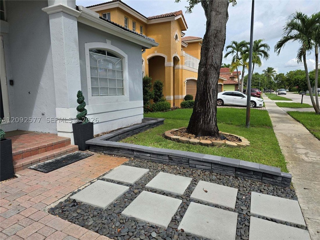 House in Miramar, Florida, United States 3 - 18926123