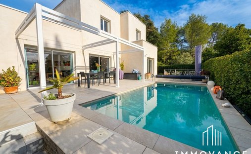 House in Saint-Bauzille-de-Montmel, Occitania, France 1