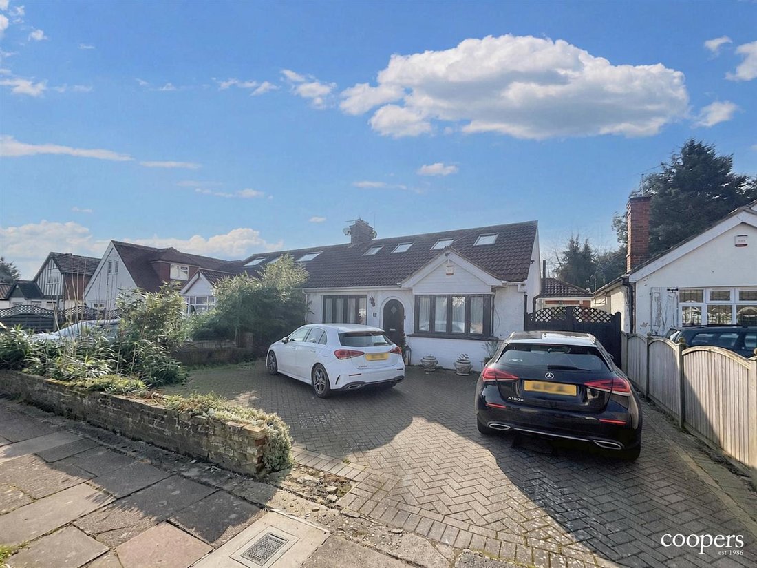 Chalet in Breakspear, Bromley, England 1 - 18925338