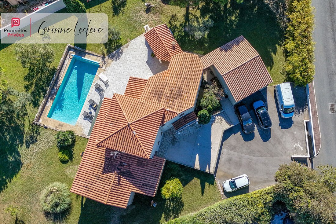 Villa in Sud, Sigean, France 2 - 18927629
