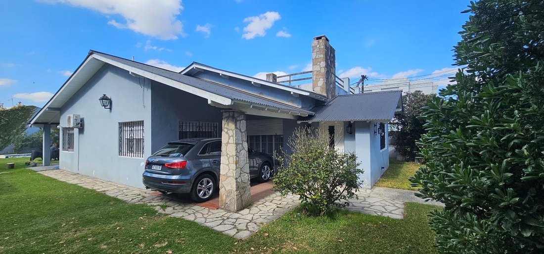 House in Haedo, Buenos Aires Province, Argentina 3 - 18924536