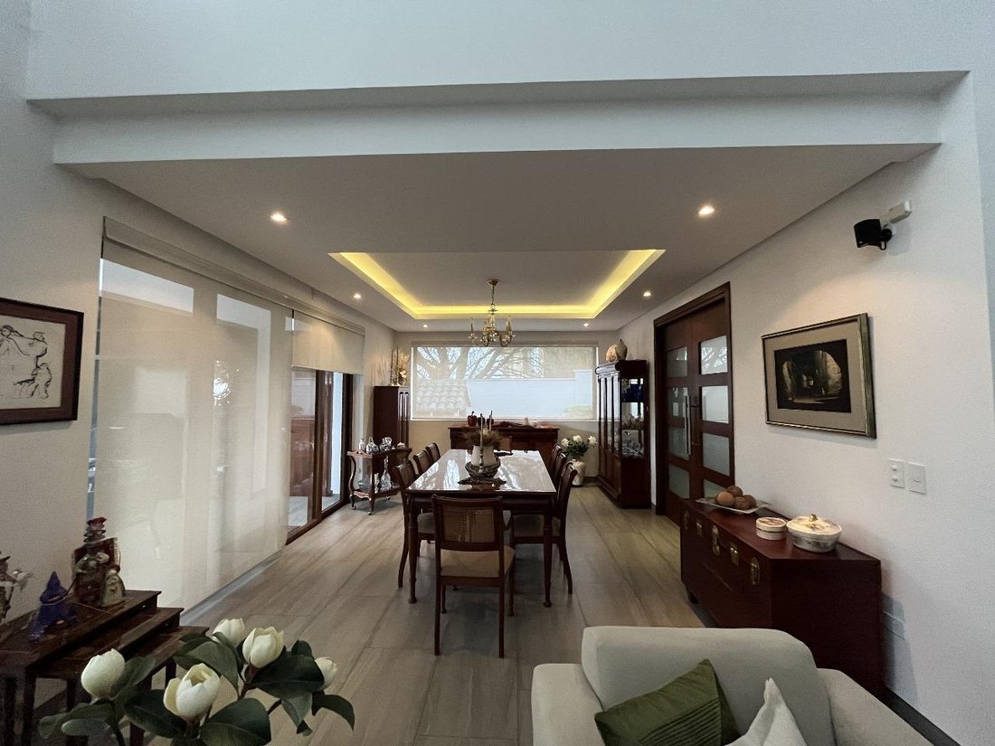 House in Quito, Pichincha, Ecuador 5 - 18926662