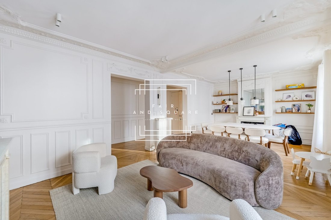Apartment in La Plaine des Sablons, Neuilly-sur-Seine, France 3 - 18928019