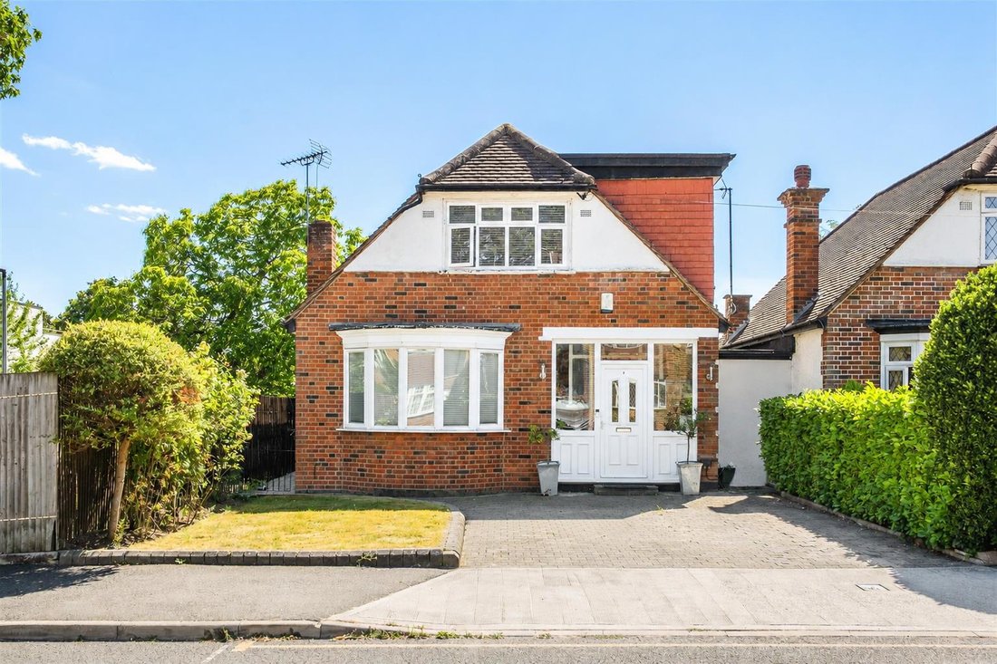 House in Pinner, Harrow, England 1 - 18925570
