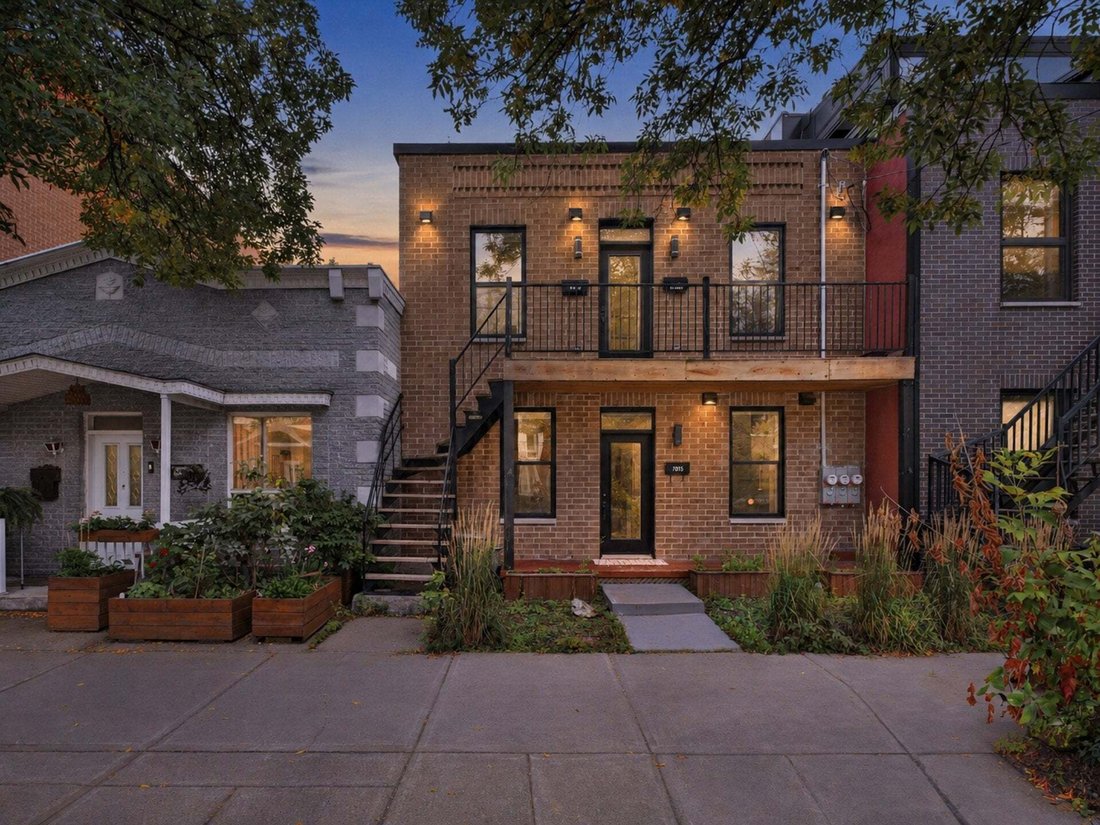 Condo in Montréal, Quebec, Canada 1 - 18926878