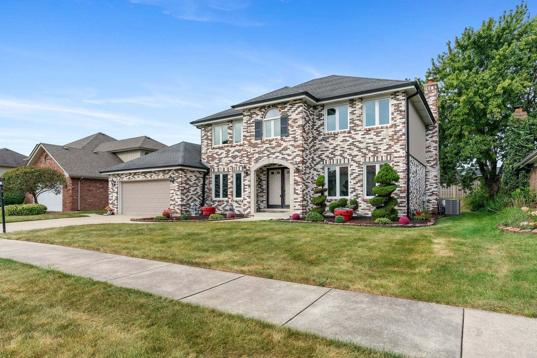 House in Oak Forest, Illinois, United States 2 - 18926332