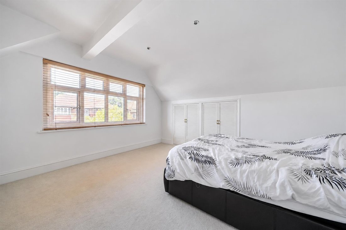 House in Pinner, Harrow, England 5 - 18925570