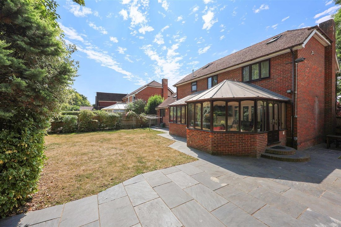 House in West Drayton, Hillingdon, England 4 - 18925684