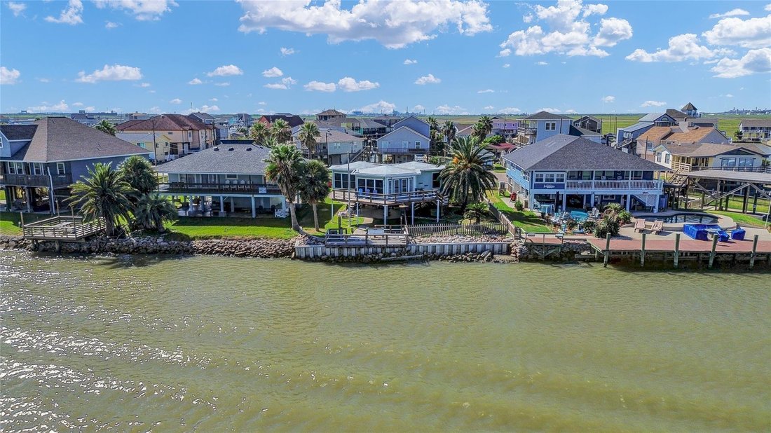 House in Freeport, Texas, United States 2 - 18926617