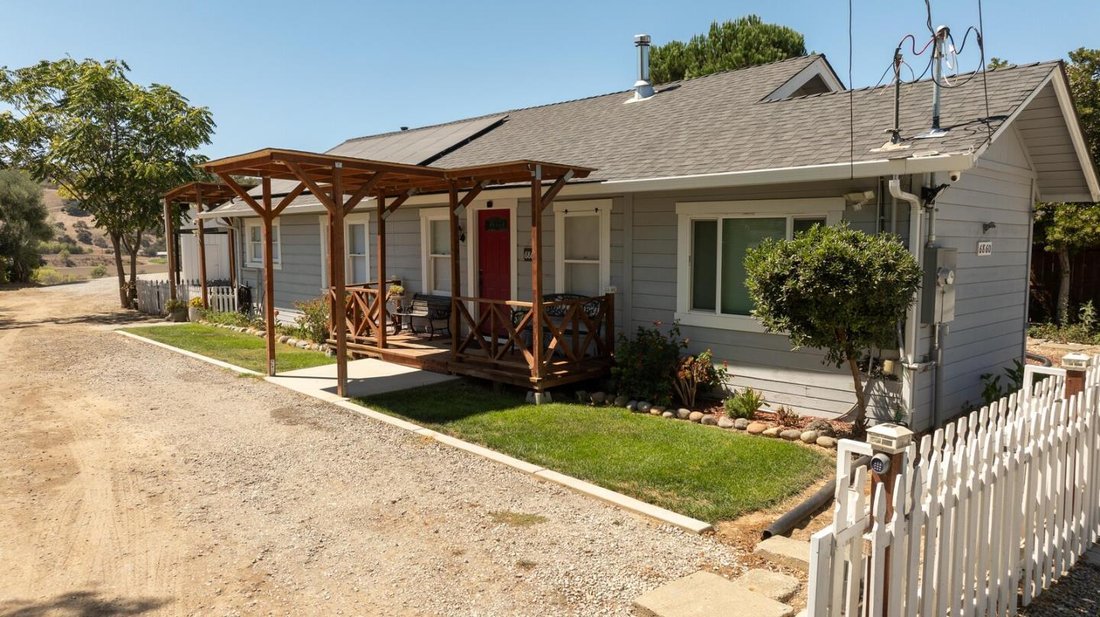 House in Hollister, California, United States 2 - 18845859