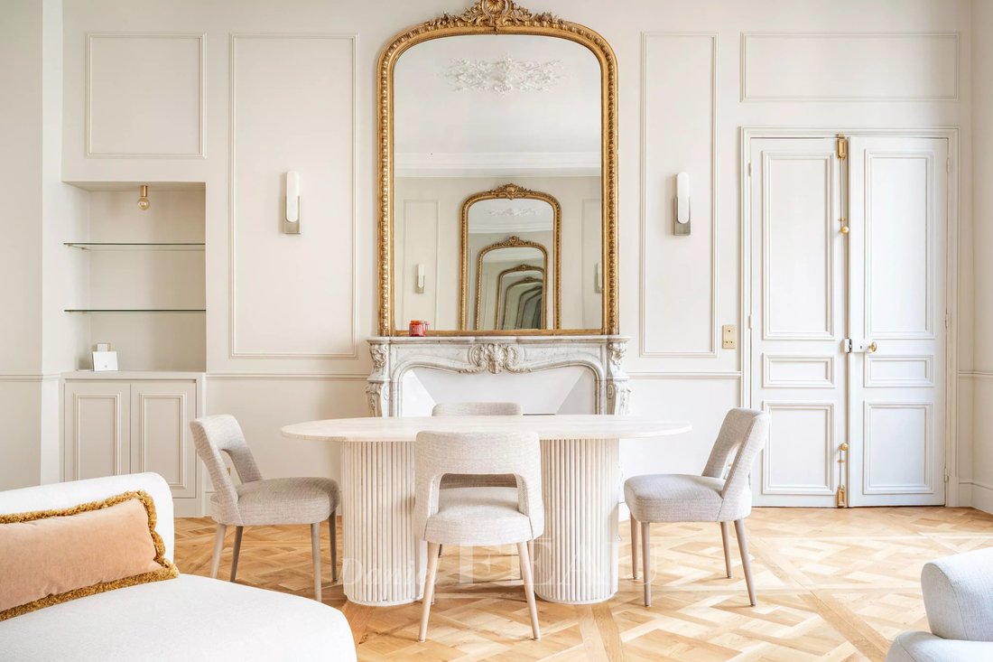 Apartment in Paris 1er Arrondissement, Paris, France 4 - 18923750