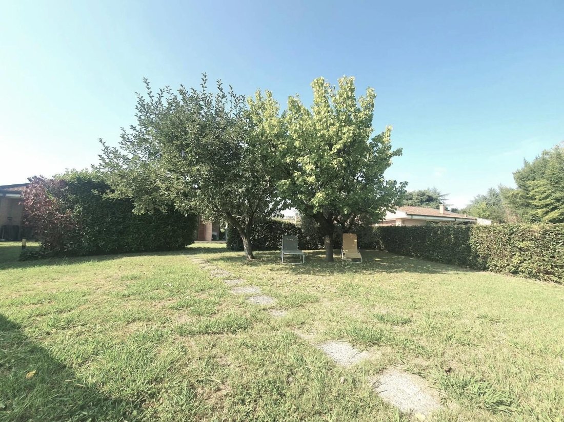 Villa in Area Monte San Quirico - Sant'Alessio, Lucca, Tuscany 2 - 18925854