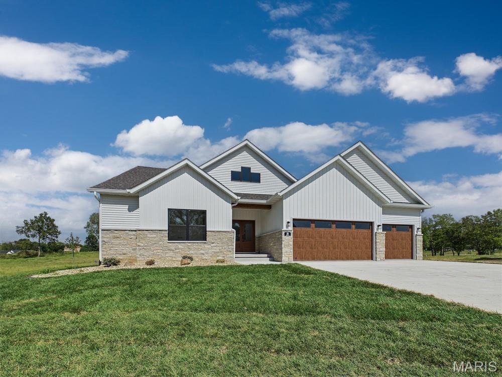 House in Maryville, Illinois, United States 4 - 18836512