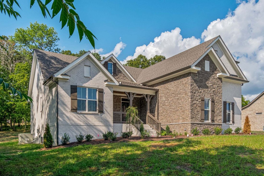 House in Columbia, Tennessee, United States 1 - 18925369