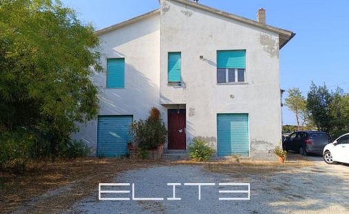 House in Agugliano, Marche, Italy 1
