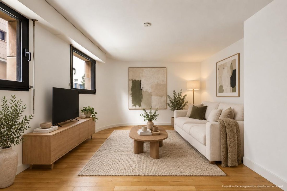Apartment in Buttes Chaumont, Paris 19e Arrondissement, Paris 1 - 18841146