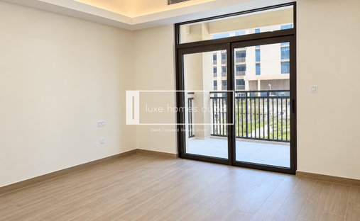 Apartment in Umm Suqeim, Dubai, United Arab Emirates 1