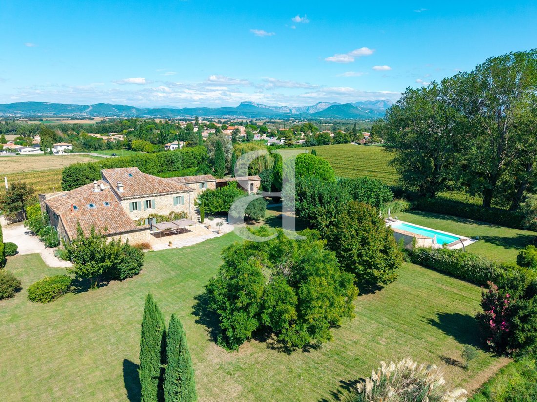 Country House in Saint-Gervais-sur-Roubion, Auvergne-Rhône-Alpes, France 2 - 18927986