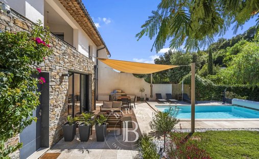 Villa in Basse Suane-Les Virgiles, Sainte-Maxime, France 1
