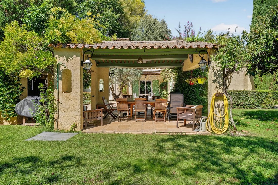 House in Ventabren, Provence-Alpes-Côte d'Azur, France 3 - 18844096