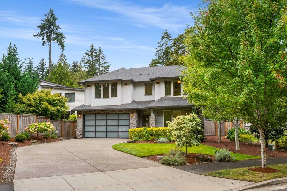 House in Lake Oswego, Oregon, United States 2 - 18924711
