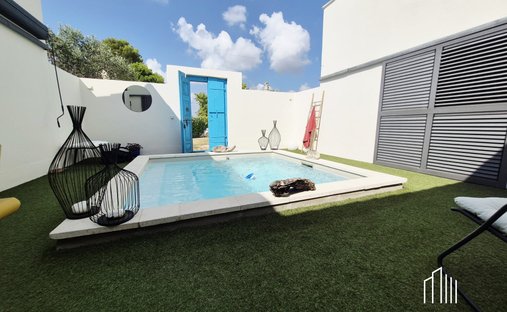 Villa in Meze, Occitania, France 1