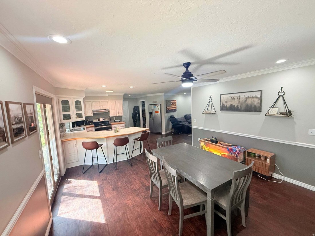 House in Layton, Utah, United States 2 - 18926054
