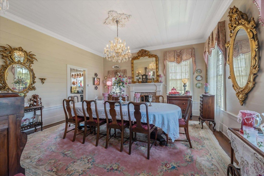 House in Ben Wheeler, Texas, United States 5 - 18925799