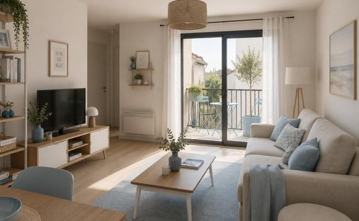 Apartment in Entrée de Ville, Clichy, France 1