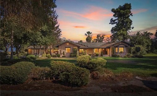 House in Bakersfield, California, United States 1