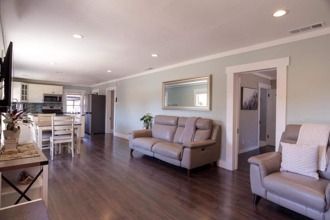 House in Hollister, California, United States 4 - 18845859