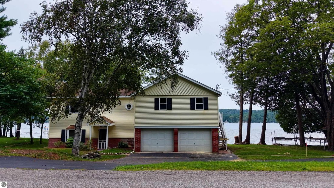 Haus in Central Lake, Michigan, Vereinigte Staaten 2 - 18925870