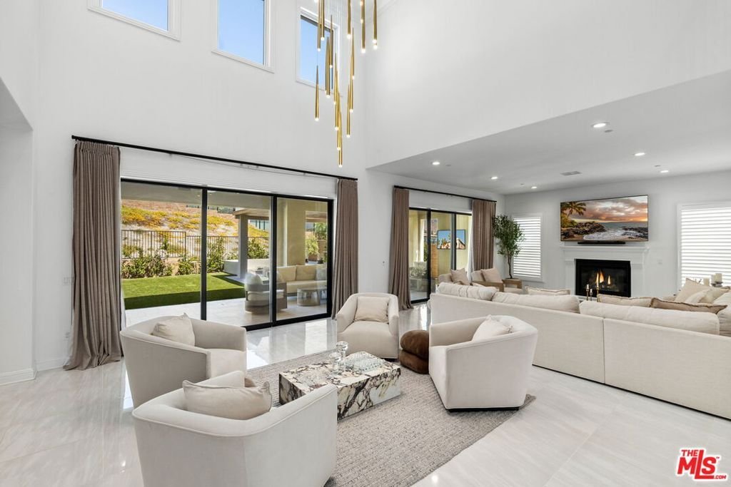 House in Los Angeles, California, United States 5 - 18925063