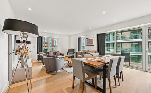 House in Canary Wharf, Tower Hamlets, England 1