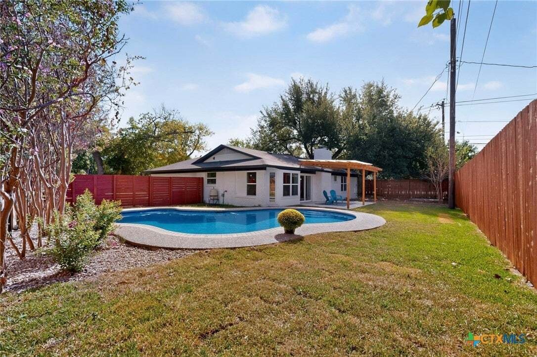 House in Austin, Texas, United States 1 - 18926031