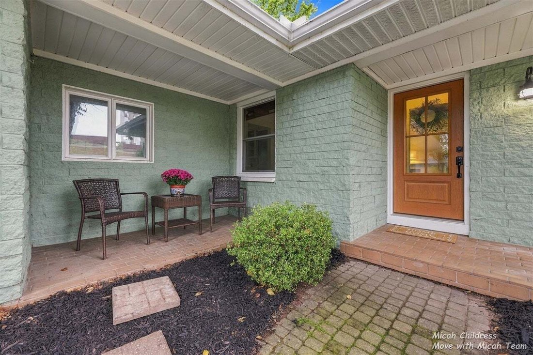 House in East Grand Rapids, Michigan, United States 4 - 18926515