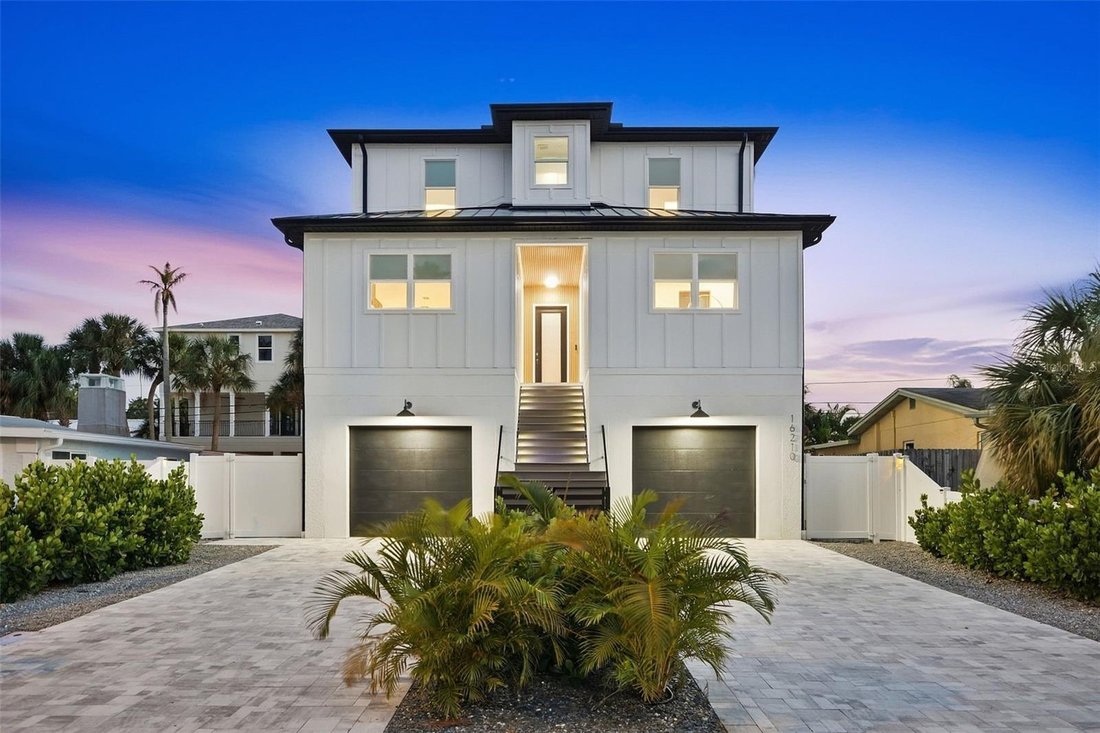 Maison à Madeira Beach, Floride, États-Unis 1 - 18925811