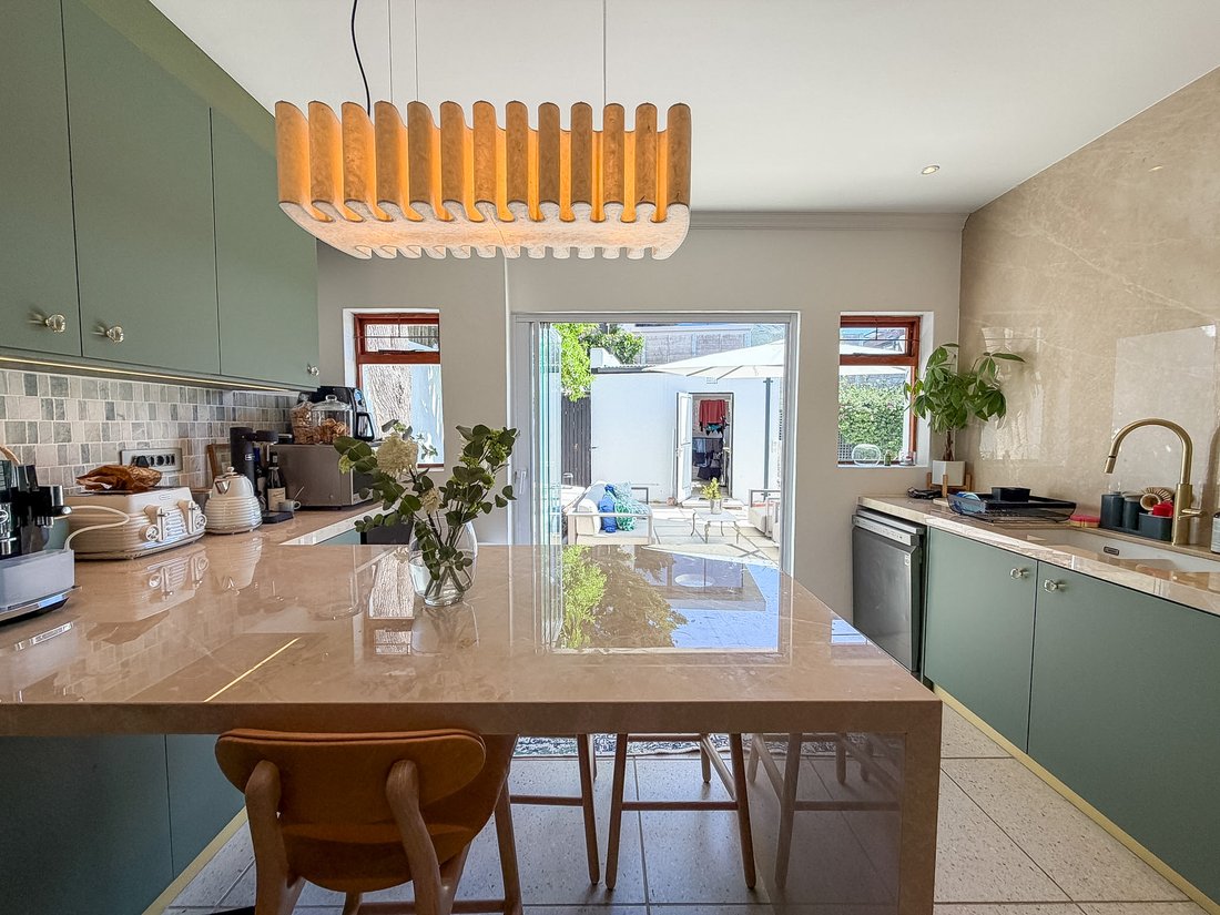 Country House in Oranjezicht, City Bowl, Cape Town 5 - 18927685