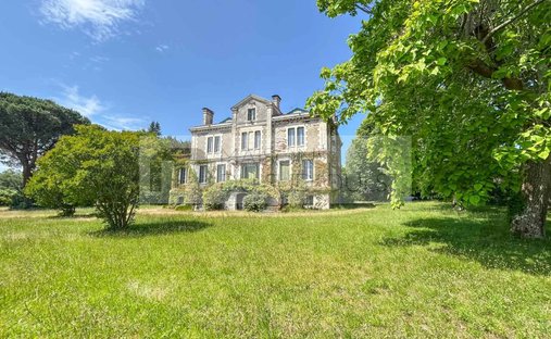 House in Onesse-Laharie, Nouvelle-Aquitaine, France 1