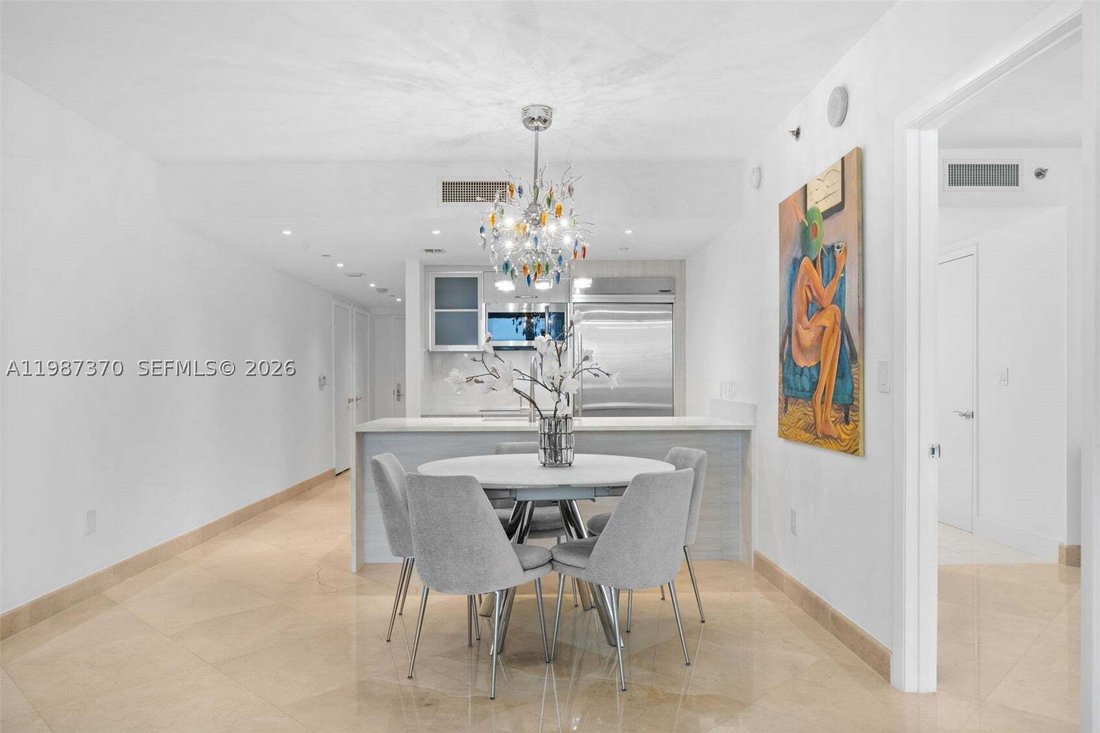 Condo in Hallandale Beach, Florida, United States 5 - 17520330