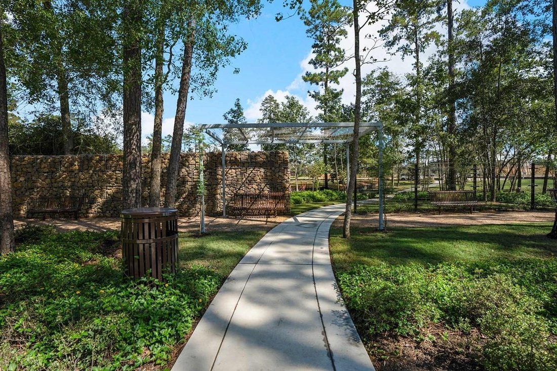 House in Pinehurst, Texas, United States 4 - 18926560