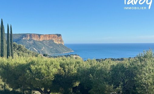 Villa in Peripherie, Cassis, France 1