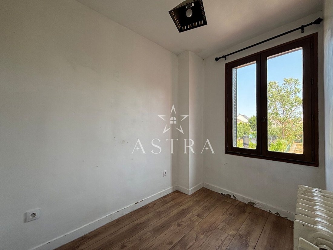 Apartment in Antony, Ile-de-France, France 4 - 18927451