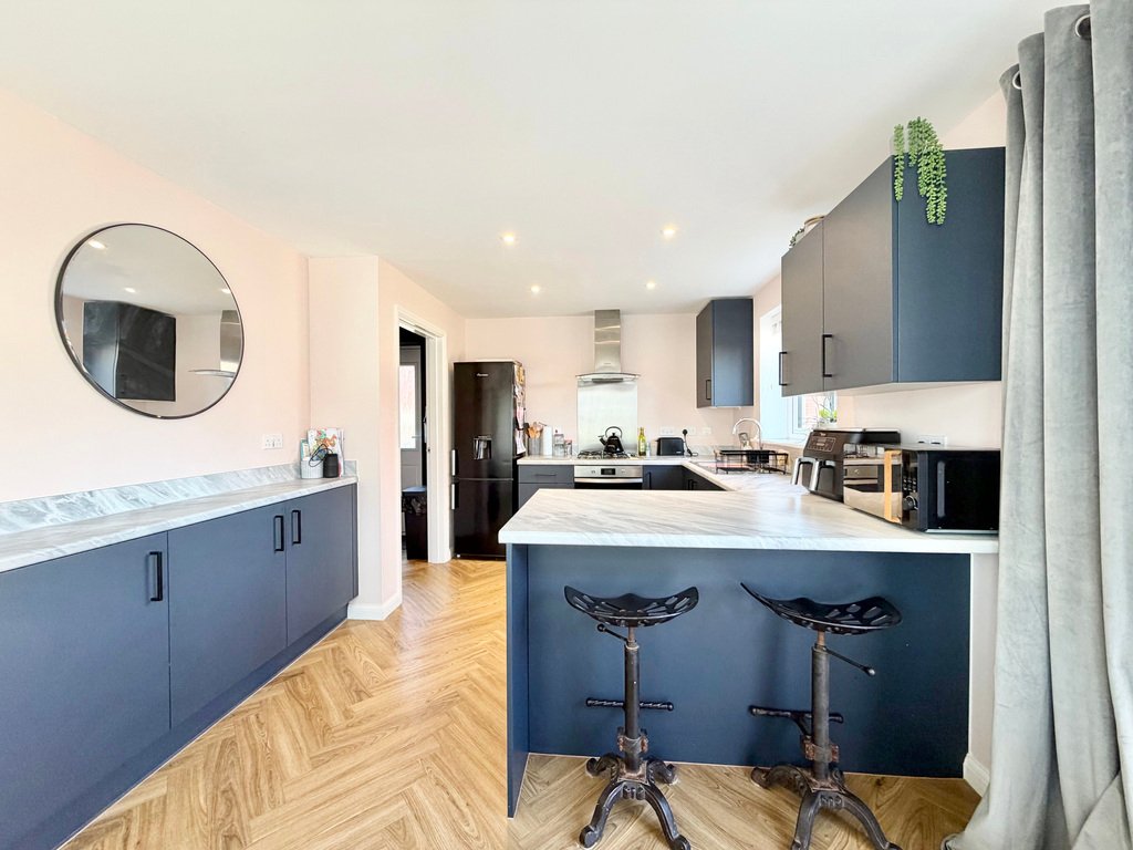 House in Taunton, England 2 - 18926363