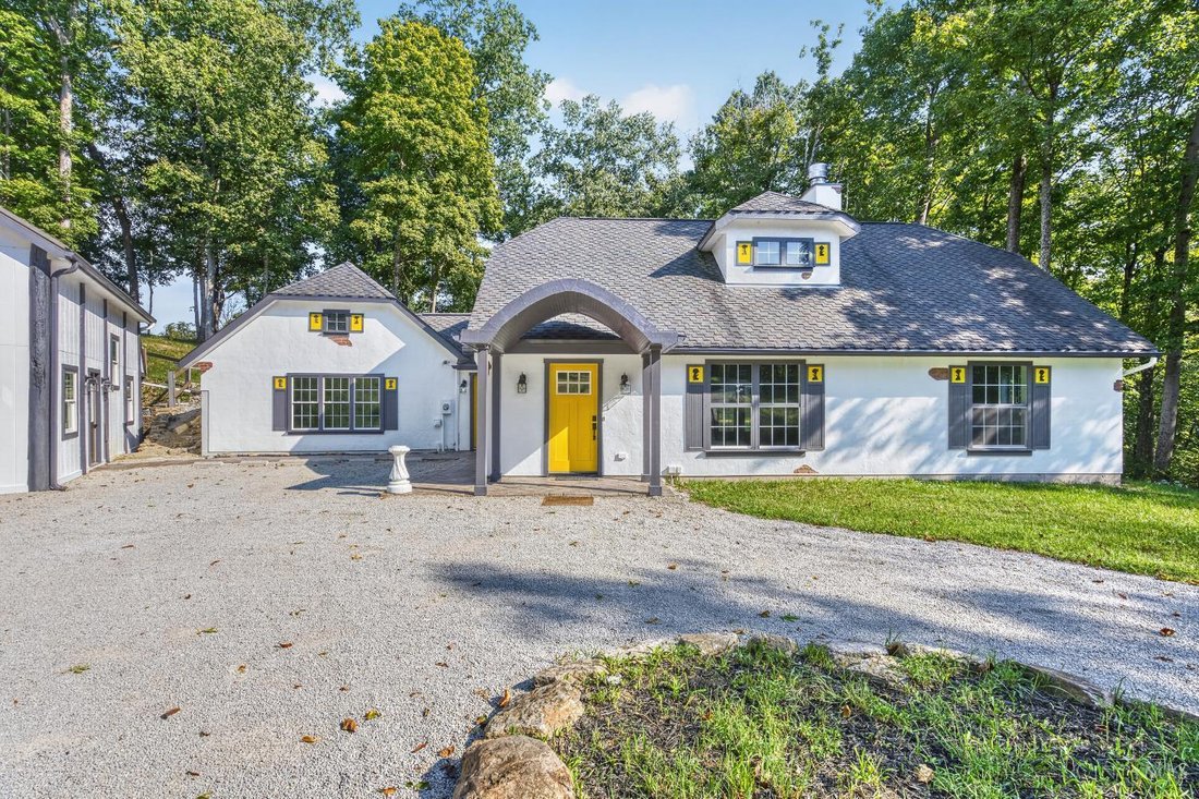 House in Loveland, Ohio, United States 2 - 18925118
