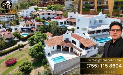 House in Zihuatanejo, Guerrero, Mexico 1